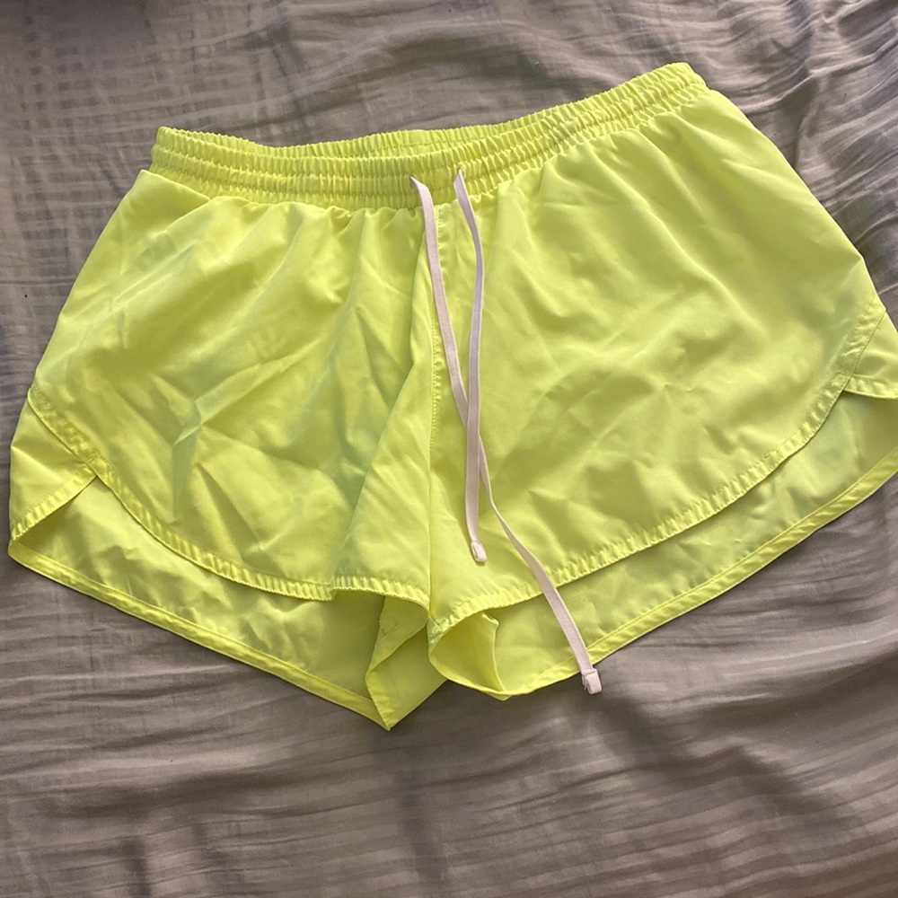 Running shorts
